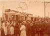 Een foto uit rond 1924 als de eerste tram van de lijn Sittard-Heerlen v.v. ook Amstenrade aandoet.