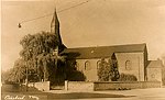 St Lambertuskerk van Oirsbeek zomer 1937. Nadien werd de kerk grondig gerestaureerd en alleen de toren is blijven staan.

