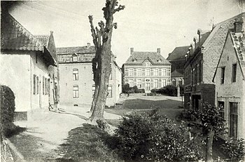 Dorpsstraat en Altaarstraat rond 1900
